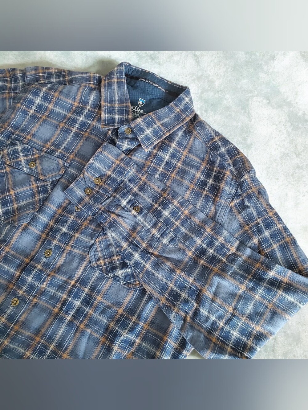 KUHL Men's Blue Plaid Long-Sleeve Button Down Shirt Size Medium